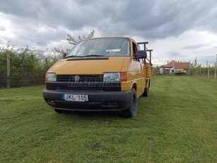 VOLKSWAGEN TRANSPORTER T4 Caravelle 2.4 7DK 2F2