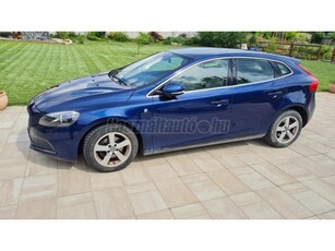 VOLVO V40 2.0 D [D2] Ocean Race