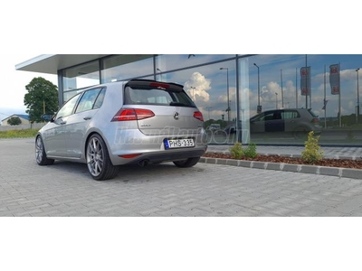 VOLKSWAGEN GOLF VII 1.6 TDI Comfortline