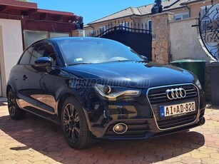 AUDI A1 1.6 TDI DPF Ambition S Line