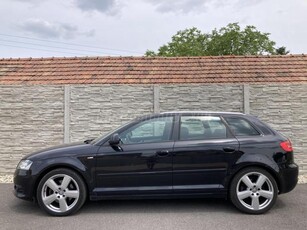 AUDI A3 2.0 TDI Ambiente DPF quattro 2 X S-LINE/ FRISSEN NAGYSZERVIZELT