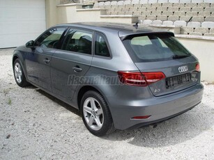 AUDI A3 Sportback 30 TDI Basis S-tronic