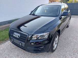 AUDI Q5 2.0 TDI DPF quattro EU5