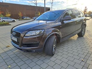 AUDI Q7 3.0 TDI DPF quattro Tiptronic ic Euro6 S LINE. 7 személyes. full panorámatetővel