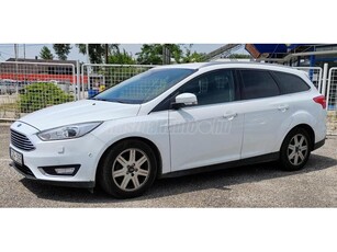 FORD FOCUS 1.0 EcoBoost Titanium S S Vonóhorog