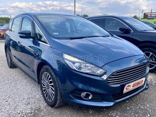 FORD S-MAX 2.0 EcoBlue Titanium AWD (Automata) [7 személy] Magyarországi!