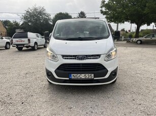 FORD TRANSIT Custom 2.2 TDCi 330 LWB Trend Itthon vásárolt Márkakereskedésben Újonnan Igényes külső belső és a hosszú válto