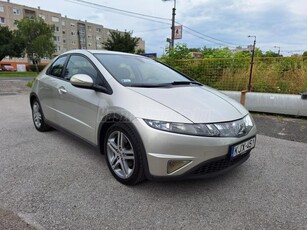 HONDA CIVIC 1.8 Sport MAGYARORSZÁGI MAGAS FELSZERELTSÉG