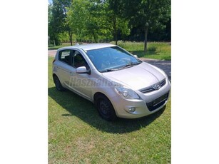 HYUNDAI I20 1.25 Life AC