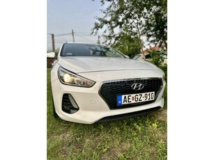 HYUNDAI I30 1.6 CRDi MP Premium DCT