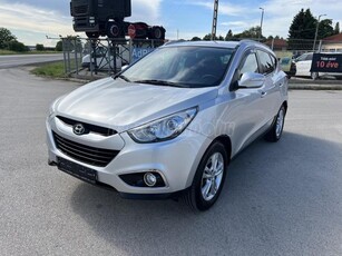 HYUNDAI IX 35 ix35 1.7 CRDi Premium DIGIT KLIMA 4XÜLÉSFŰTÉS TEMPOMAT VONÓHOROG TOLATÓRADAR