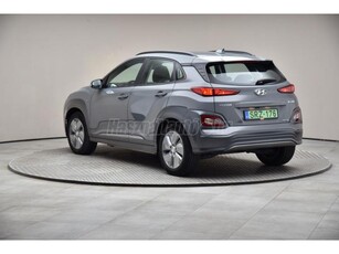 HYUNDAI KONA EV 39kWh Comfort MAGYAR-1.TUL-LED-KAMERA-Ü.FŰTÉS-APP-SÁVTARTÓ-45e KM!