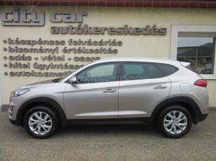 HYUNDAI TUCSON 1.6 GDi Travel Első Tulajdonostól ! Navi. Start-Stop !