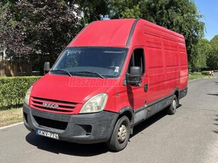 IVECO DAILY 35 C 12 V 3300 H2 Vonóhorog