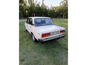 LADA 2107