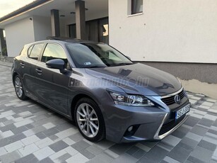 LEXUS CT 200h Jubileum (Automata) napfénytető. ülésfűtés