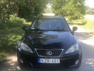 LEXUS IS 220d IS200