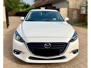 MAZDA 3 2.0 Attraction Full led/Navi/Headup/RVM/Gyöngyház Fehér