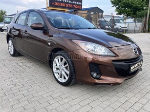 MAZDA 3 Sport 1.6 TX MEGKÍMÉLT SZÉP!SZERVIZELT!DIGITKLIMA.ÜLÉS ÉS SZÉLVÉDŐ FŰTÉS!