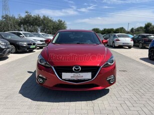 MAZDA 3 Sport 2.0 Revolution NAVI! KLÍMA! ÜLÉSFŰTÉS! HUD!