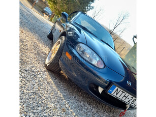 MAZDA MX-5 1.6i 16V Soft Top