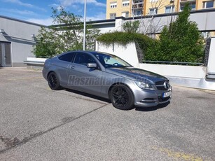 MERCEDES-BENZ C 220 CDI BlueEFFICIENCY Coupe