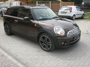 MINI CLUBMAN Cooper1.6 XENON.NAVI.SZERVIZKÖNYV