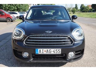 MINI COUNTRYMAN 1.5 Cooper DKG AUTOMATA / PANORÁMATETŐ / HEAD.UP.DISPLAY / FULL.LED / GYÁRI.FÉNY / 2.ÉV.MŰSZAKI