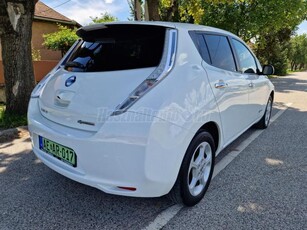 NISSAN LEAF Acenta 30 kWh (Automata) NAVIGÁCIÓ-30 KWH-HATÓTÁV:210KM-11 PÁLCÁS AKKU-HÁLÓZATI ÉS GYORSTÖLTŐ-TULAJTÓL!!!