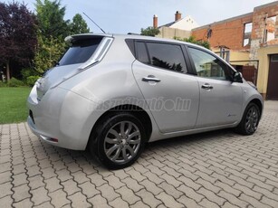 NISSAN LEAF (Automata) Solár tető 7 Pálcás