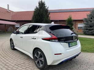 NISSAN LEAF Tekna 40kWh (Automata)