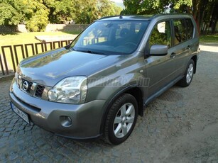 NISSAN X-TRAIL 2.5 LE 4x4