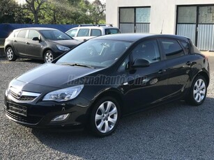 OPEL ASTRA J 1.4 T Cosmo ++Tempomat++FrissMűszaki++129eKM++SZEVIZKÖNYV++17'ALU