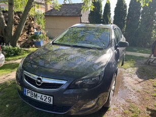 OPEL ASTRA J 1.4 T Sport