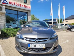 OPEL ASTRA J Sedan 1.4 T Enjoy MAGYAR-EZETETT SZERVIZKÖNYV-GYÁRI FÉNY-ÜLÉS-/KORMÁNYFŰTÉS-46000KM