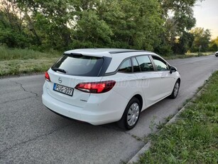 OPEL ASTRA K Sports Tourer 1.4 T Enjoy ÜLÉS ÉS KORMÁNY FŰTÉS. MAGYARORSZÁGI. 1 TULAJ