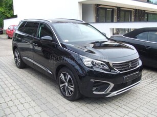 PEUGEOT 5008 1.5 BlueHDi Allure Pack (7 személyes ) Szép Esztétikai és Kiváló Műszaki Állapot. Sok Extrával. Digit Klíma.136.000 Km