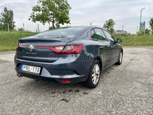 RENAULT MEGANE GrandCoupé 1.6 SCe Limited