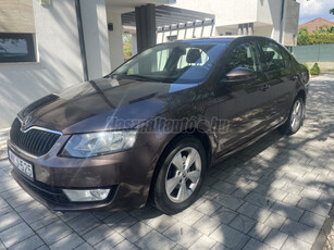 SKODA OCTAVIA 1.2 TSI Elegance