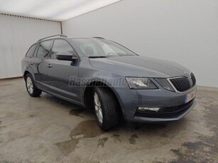 SKODA OCTAVIA Combi 1.6 CR TDI Ambition DSG Távtartó. pdc. navi. vezetett szkönyv