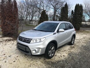 SUZUKI VITARA 1.6 GL+ (Automata) Végig A Suzukinál vezetett szervizkönyves. 1 Tulajdonos