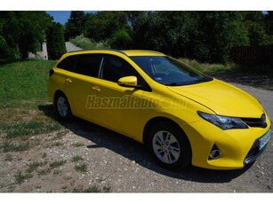 TOYOTA AURIS Touring Sports 1.8 HSD Active (Automata)