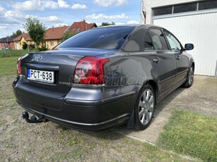 TOYOTA AVENSIS 2.0 Executive (Automata)