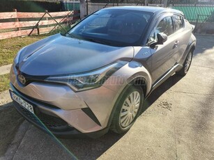 TOYOTA C-HR 1.8 Hybrid Selection e-CVT