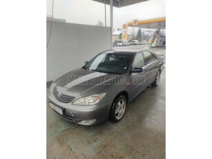 TOYOTA CAMRY 2.4