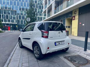 TOYOTA IQ 1.0 CVT Magyarországi