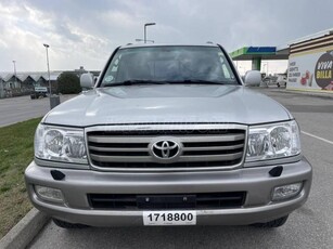 TOYOTA LAND CRUISER 100 4.2