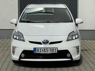 TOYOTA PRIUS 1.8 HSD Executive (Automata) Toyota Relax Hybrid Garancia.Head-UP.KEYLESS GO.LED.Tolatókamera.Parkradar Elől