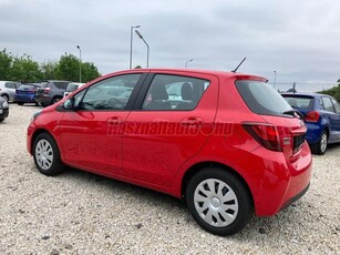 TOYOTA YARIS 1.0 Active Comfort ELSŐ GAZDÁS-KEVÉS KM-TOLATÓKAMERA.EXTRÁS!!!