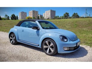 VOLKSWAGEN BEETLE Cabrio 2.0 Crtdi 60' S Sport